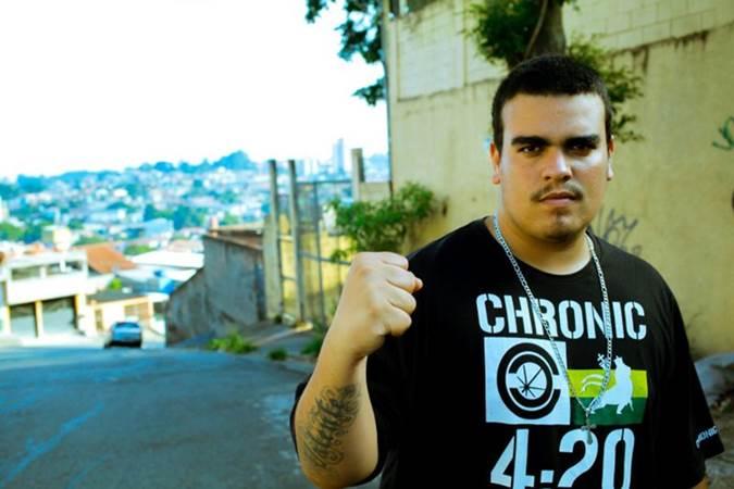 Heitor Valente: atividades culturais se estendem desde a produção musical, passando pelo rap e pelo hip-hop(foto: Thais Batalha / Divulgação) Heitor Valente: atividades culturais se estendem desde a produção musical, passando pelo rap e pelo hip-hop(foto: Thais Batalha / Divulgação)