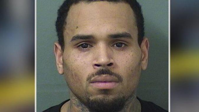 Chris Brown é conhecido por seu temperamento explosivo e tem histórico de violência doméstica(foto: Reprodução) Chris Brown é conhecido por seu temperamento explosivo e tem histórico de violência doméstica(foto: Reprodução)