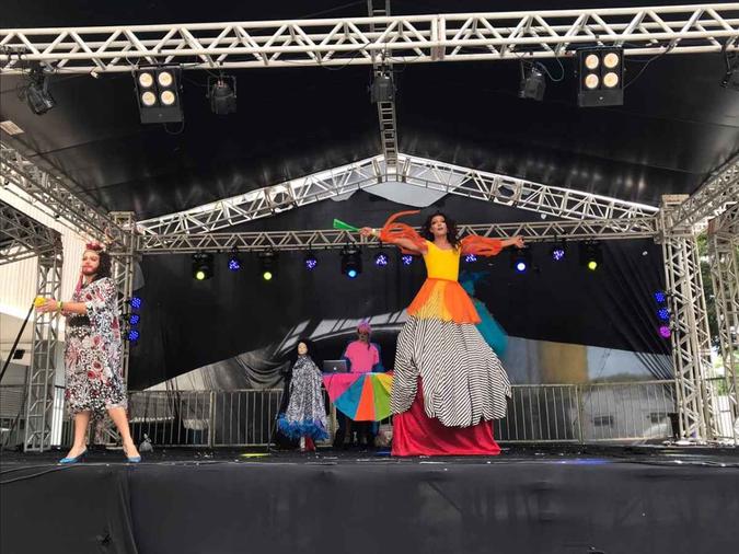 Bloco Saci Wèrè mistura ritmos como carimbó, rock-macumba e afrobeat para formar a própria identidade(foto: Bruna Lima/CB.D.A/Press) Bloco Saci Wèrè mistura ritmos como carimbó, rock-macumba e afrobeat para formar a própria identidade(foto: Bruna Lima/CB.D.A/Press)