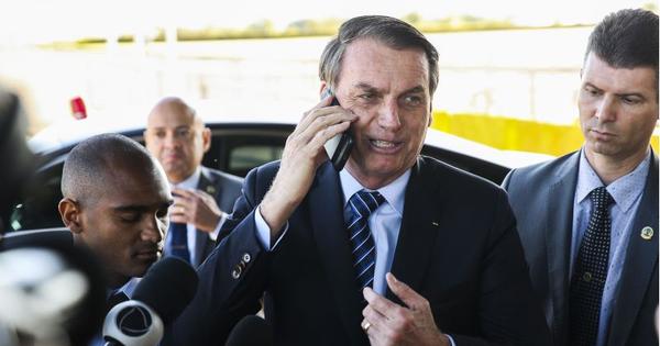 Bolsonaro sugere que parlamentares tirem do pr&oacute;prio bolso aux&iacute;lio de R$ 600