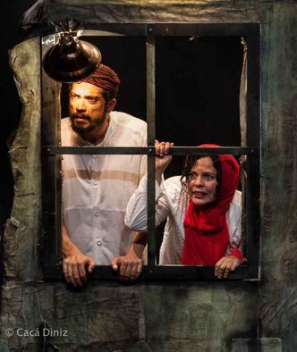 Salve Malala! conta a história de uma menina que queira ir à escola(foto: Felipe Stucchi/Divulgação) Salve Malala! conta a história de uma menina que queira ir à escola(foto: Felipe Stucchi/Divulgação)