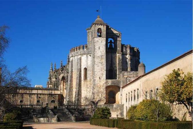 Em Tomar, o Convento dos cavaleiros da Ordem dos Templários Em Tomar, o Convento dos cavaleiros da Ordem dos Templários