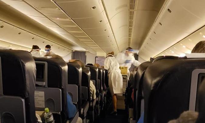 Apesar da quarentena imposta a bordo do Diamond Princess, mais de 600 pessoas apresentaram resultado positivo para o novo coronavírus(foto: AFP / Lolita Wiesner ) Apesar da quarentena imposta a bordo do Diamond Princess, mais de 600 pessoas apresentaram resultado positivo para o novo coronavírus(foto: AFP / Lolita Wiesner )