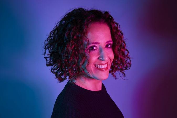 O novo álbum de Fernanda Porto tem 10 músicas, que serão liberadas até 14 de agosto(foto: Milena Rosa/Divulgação) O novo álbum de Fernanda Porto tem 10 músicas, que serão liberadas até 14 de agosto(foto: Milena Rosa/Divulgação)