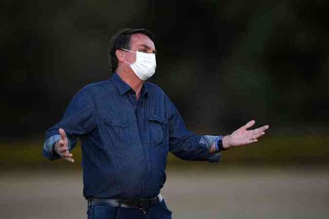 Bolsonaro relembrou que o medicamento ainda está passando por testes(foto: Evaristo Sá/AFP)