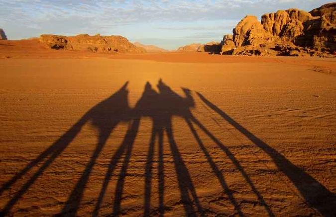 O ambiente do planeta Marte foi filmado no Deserto Wadi Rum, na Jordânia(foto: Kate McCulley/Adventurous Kate) O ambiente do planeta Marte foi filmado no Deserto Wadi Rum, na Jordânia(foto: Kate McCulley/Adventurous Kate)