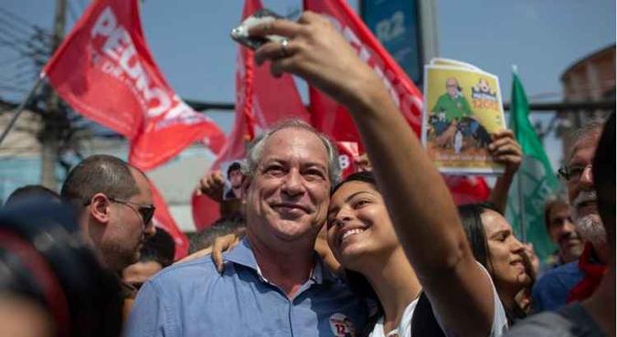 (foto: Mauro Pimentel/AFP) (foto: Mauro Pimentel/AFP)