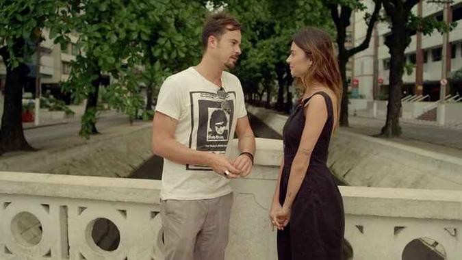 Primeira temporada de (Des)Encontros contou com nomes como Paulinho Vilhena e Thaila Ayala(foto: Reprodução/Internet) Primeira temporada de (Des)Encontros contou com nomes como Paulinho Vilhena e Thaila Ayala(foto: Reprodução/Internet)