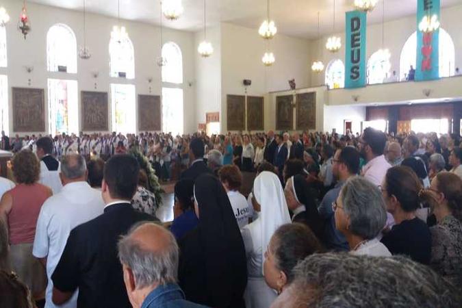 Solenidade foi realizada na paróquia Nossa Senhora da Saúde, na 702 Norte(foto: Darcianne Diogo/CB/D.A Press) Solenidade foi realizada na paróquia Nossa Senhora da Saúde, na 702 Norte(foto: Darcianne Diogo/CB/D.A Press)