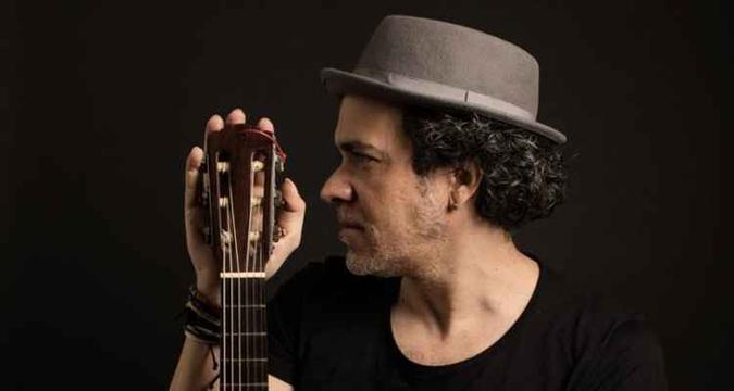Cantor Paulinho Moska teve show cancelado pela produção do evento(foto: Arquivo Pessoal) Cantor Paulinho Moska teve show cancelado pela produção do evento(foto: Arquivo Pessoal)