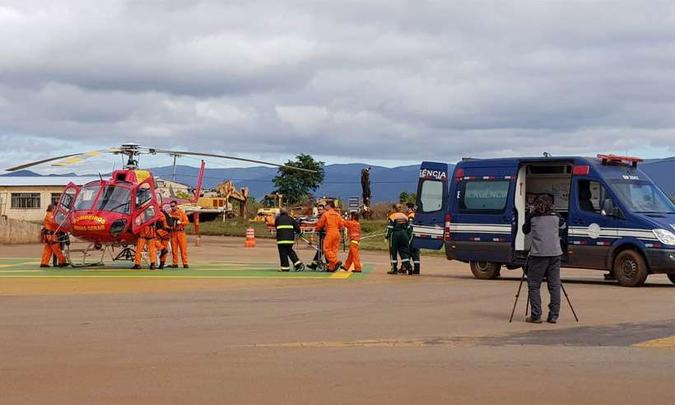 Bombeiros participaram da simulação de resgate em Barão de Cocais(foto: Corpo de Bombeiros/Divulgação) Bombeiros participaram da simulação de resgate em Barão de Cocais(foto: Corpo de Bombeiros/Divulgação)