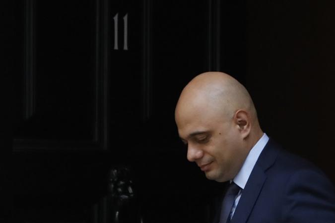 O porta-voz de Javid confirmou que ele sairia assim que o primeiro-ministro Boris Johnson realizou a primeira remodelação de seu gabinete desde que conquistou a maioria parlamentar nas eleições de dezembro.(foto: Tolga AKMEN / AFP) O porta-voz de Javid confirmou que ele sairia assim que o primeiro-ministro Boris Johnson realizou a primeira remodelação de seu gabinete desde que conquistou a maioria parlamentar nas eleições de dezembro.(foto: Tolga AKMEN / AFP)