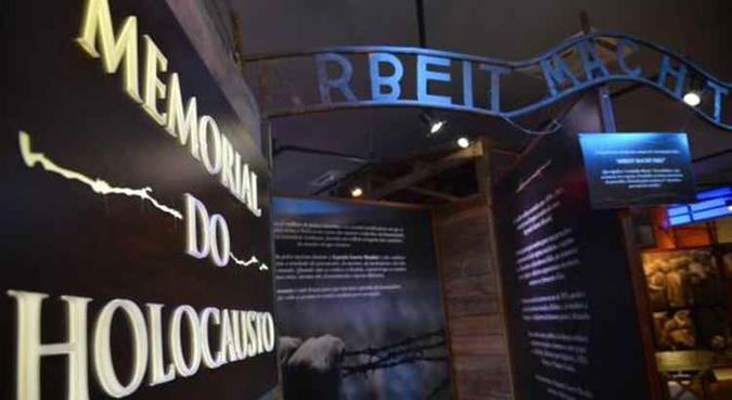 O holocausto, tema da exposição, vitimou mais de 6 milhões de judeus durante a Segunda Guerra Mundial (foto: Rovena Rosa/Agência Brasil) O holocausto, tema da exposição, vitimou mais de 6 milhões de judeus durante a Segunda Guerra Mundial (foto: Rovena Rosa/Agência Brasil)