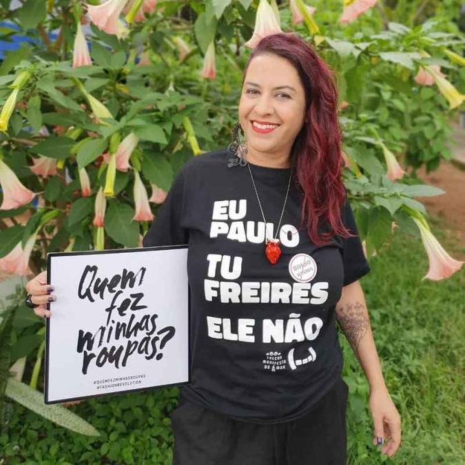 %u201CA máscara tem colocado comida na mesa das pessoas. Acredito que ela seja nossa nova camiseta e por onde vamos conseguir nos manifestar politicamente e esteticamente%u201D, diz Iara Vidal(foto: Arquivo pessoal ) %u201CA máscara tem colocado comida na mesa das pessoas. Acredito que ela seja nossa nova camiseta e por onde vamos conseguir nos manifestar politicamente e esteticamente%u201D, diz Iara Vidal(foto: Arquivo pessoal )