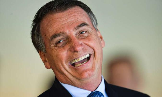 O presidente do Brasil usou as redes sociais para perguntar o que é um 'golden shower'(foto: Marcelo Camargo/Agencia Brasil ) O presidente do Brasil usou as redes sociais para perguntar o que é um 'golden shower'(foto: Marcelo Camargo/Agencia Brasil )