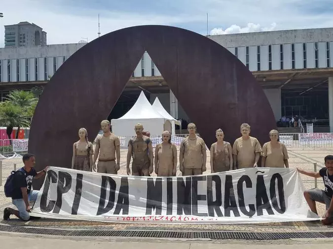 Protesto quer CPI da Mineração para apurar desastre da Vale em Brumadinho(foto: Juarez Rodrigues/EM/D.A Press) Protesto quer CPI da Mineração para apurar desastre da Vale em Brumadinho(foto: Juarez Rodrigues/EM/D.A Press)