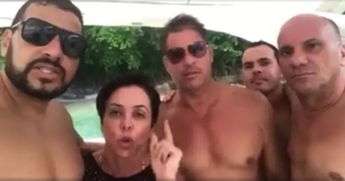 Cristiane Brasil com amigos em vídeo no qual se defende da acusação de questões trabalhistas com ex-funcionários(foto: Top Videos/Reprodução) Cristiane Brasil com amigos em vídeo no qual se defende da acusação de questões trabalhistas com ex-funcionários(foto: Top Videos/Reprodução)