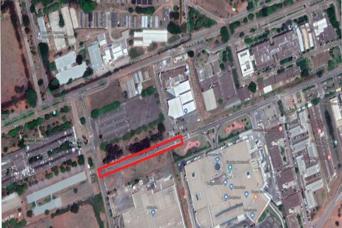 No fim da Asa Norte, poda de árvore vai interditar trecho para carros(foto: Detran/Divulgação) No fim da Asa Norte, poda de árvore vai interditar trecho para carros(foto: Detran/Divulgação)