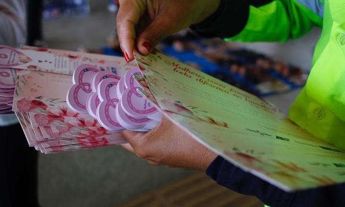 De acordo com o DER, nas rodovias distritais, em 2017, apenas 19% dos acidentes de trânsito envolveram mulheres na condução de veículos.(foto: Ana Rayssa/Esp. CB/ DA Press) De acordo com o DER, nas rodovias distritais, em 2017, apenas 19% dos acidentes de trânsito envolveram mulheres na condução de veículos.(foto: Ana Rayssa/Esp. CB/ DA Press)