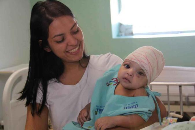 Gêmeas Mel e LisMaria Clara Oliveira/HCB Gêmeas Mel e LisMaria Clara Oliveira/HCB