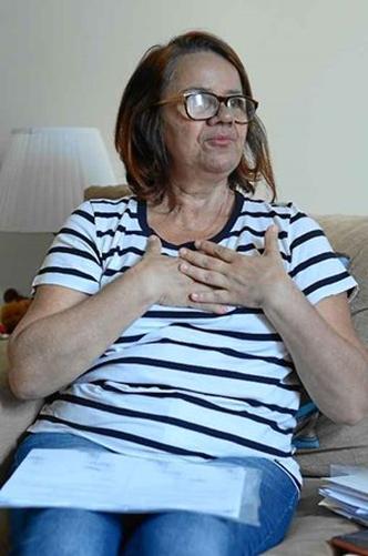 Rosana Vitelli está sem tratar tumores altamente invasivos por causa da falta do medicamento(foto: Jhonatan Vieira/Esp. CB/D.A Press) Rosana Vitelli está sem tratar tumores altamente invasivos por causa da falta do medicamento(foto: Jhonatan Vieira/Esp. CB/D.A Press)