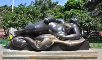 Escultura de Fernando Botero em Medellín(foto: Carlos Eduardo/Flickr) Escultura de Fernando Botero em Medellín(foto: Carlos Eduardo/Flickr)