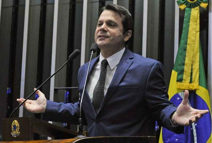 Discussão ganhou força em 2015, a partir de PEC do senador Reguffe (foto: Moreira Mariz/Agencia Senado) Discussão ganhou força em 2015, a partir de PEC do senador Reguffe (foto: Moreira Mariz/Agencia Senado)