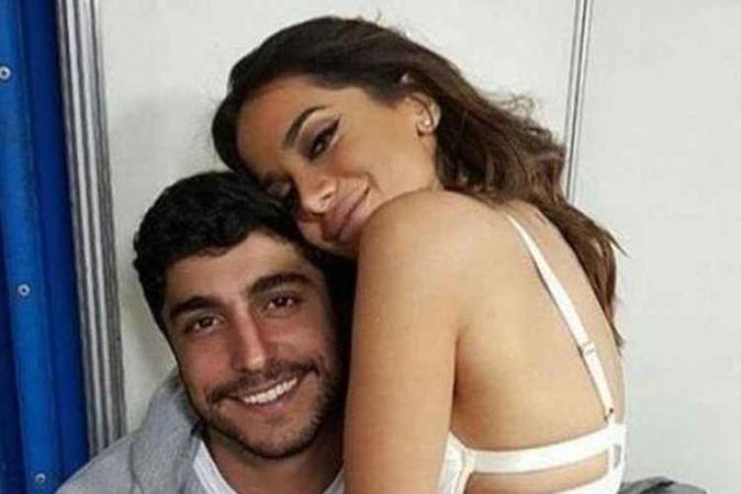 Anitta e Thiago Magalhães se casaram durante gravação de clipe na Amazônia(foto: Reprodução/Instagram) Anitta e Thiago Magalhães se casaram durante gravação de clipe na Amazônia(foto: Reprodução/Instagram)