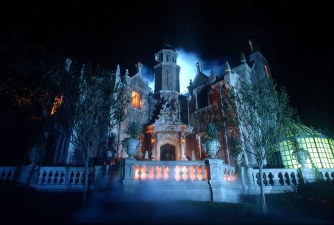 A Mansão Mal Assombrada: terror no padrão Disney, sem sustos(foto: Walt Disney World/Divulgação) A Mansão Mal Assombrada: terror no padrão Disney, sem sustos(foto: Walt Disney World/Divulgação)