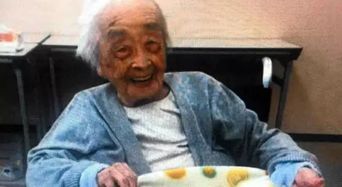 Chiyo nasceu em 2 de maio de 1901 e se tornou a pessoa mais velha do mundo em abril deste ano (foto: Guinness World Records/Reprodução) Chiyo nasceu em 2 de maio de 1901 e se tornou a pessoa mais velha do mundo em abril deste ano (foto: Guinness World Records/Reprodução)