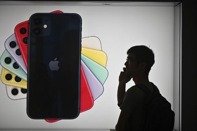 Apple removeu aplicativo criticado pela China por permitir que manifestantes em Hong Kong rastreiem a polícia(foto: Philip Fong/AFP) Apple removeu aplicativo criticado pela China por permitir que manifestantes em Hong Kong rastreiem a polícia(foto: Philip Fong/AFP)