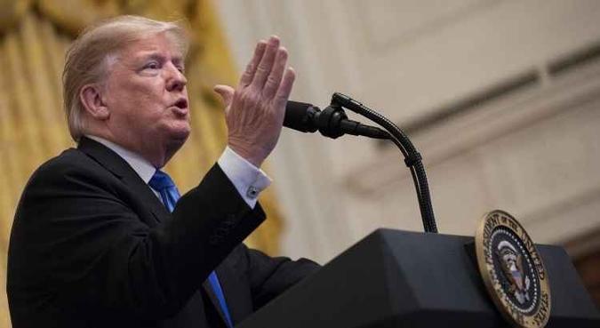 Donald Trump pediu que o país se una e mostre ao mundo Donald Trump pediu que o país se una e mostre ao mundo