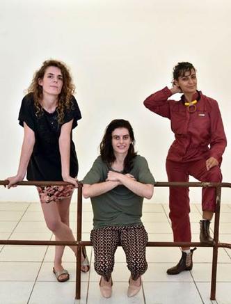 Rede de Mulheres Artistas tem participação de Silvie Eidam, Isabela Couto e Clarice Gonçalves. (foto: Antonio Cunha/CB/D.A Press ) Rede de Mulheres Artistas tem participação de Silvie Eidam, Isabela Couto e Clarice Gonçalves. (foto: Antonio Cunha/CB/D.A Press )