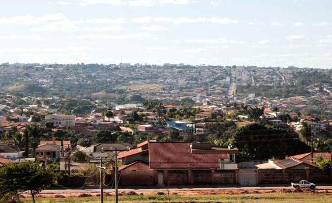 O DF tem hoje 31 regiões administrativas. Vicente Pires, a penúltima criada pelo governo, virou cidade em 2008. A definição das poligonais é importante para facilitar a administração das cidades(foto: Arthur Menescal/Esp. CB/D.A Press - 28/06/2017 ) O DF tem hoje 31 regiões administrativas. Vicente Pires, a penúltima criada pelo governo, virou cidade em 2008. A definição das poligonais é importante para facilitar a administração das cidades(foto: Arthur Menescal/Esp. CB/D.A Press - 28/06/2017 )