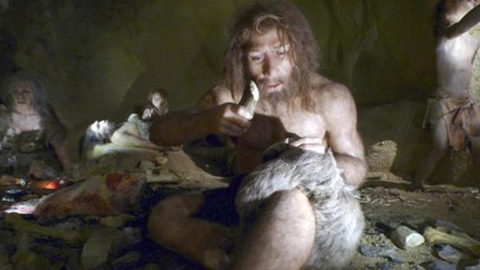 Escultura retrata um homem de Neandertal: cérebro mais dedicado à visão do que à interação social(foto: Nikola Solic/ Reuters) Escultura retrata um homem de Neandertal: cérebro mais dedicado à visão do que à interação social(foto: Nikola Solic/ Reuters)