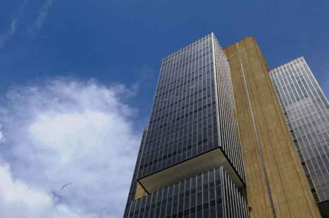 Os bancos ganharam um prazo de 12 meses para aplicar recursos de poupança no crédito imobiliário(foto: rafael ohan) Os bancos ganharam um prazo de 12 meses para aplicar recursos de poupança no crédito imobiliário(foto: rafael ohan)
