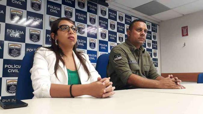 Delegada Bárbara Fort - Titular da Delegacia de Carpina e o Major Fábio Batista - 2° BPM(foto: Polícia Civil /Divulgação) Delegada Bárbara Fort - Titular da Delegacia de Carpina e o Major Fábio Batista - 2° BPM(foto: Polícia Civil /Divulgação)