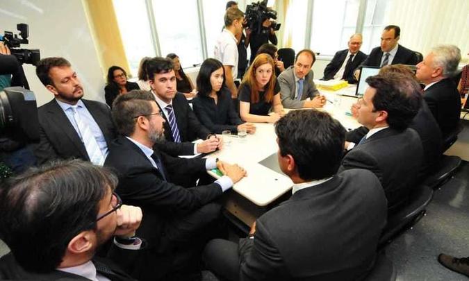 2ª audiência da empresa com os Ministérios Público Estadual e Federal e a Defensoria Pública de Minas Gerais, na 6ª Vara de Fazenda Pública Estadual e Autarquias, no Fórum de em Belo Horizonte, terminou novamente sem acordo(foto: Gladyston Rodrigues/Estado de Minas) 2ª audiência da empresa com os Ministérios Público Estadual e Federal e a Defensoria Pública de Minas Gerais, na 6ª Vara de Fazenda Pública Estadual e Autarquias, no Fórum de em Belo Horizonte, terminou novamente sem acordo(foto: Gladyston Rodrigues/Estado de Minas)