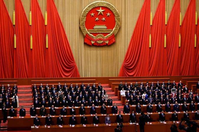 A China decidiu adiar a reunião anual do seu parlamento, prevista para março pela primeira vez desde a Revolução Cultural, enquanto o país luta para conter o surto de coronavírus.(foto: WANG ZHAO / AFP) A China decidiu adiar a reunião anual do seu parlamento, prevista para março pela primeira vez desde a Revolução Cultural, enquanto o país luta para conter o surto de coronavírus.(foto: WANG ZHAO / AFP)