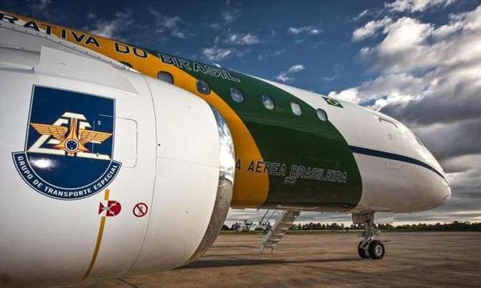 Os antecessores de Bolsonaro também viajaram com Silva Rodrigues na equipe de voo(foto: Johnson Barros / Força Aérea Militar) Os antecessores de Bolsonaro também viajaram com Silva Rodrigues na equipe de voo(foto: Johnson Barros / Força Aérea Militar)