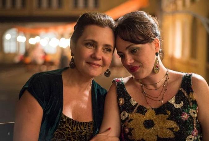 Adriana Esteves e Karine Teles estrelam Benzinho(foto: Vitrine Filmes / Divulgação) Adriana Esteves e Karine Teles estrelam Benzinho(foto: Vitrine Filmes / Divulgação)