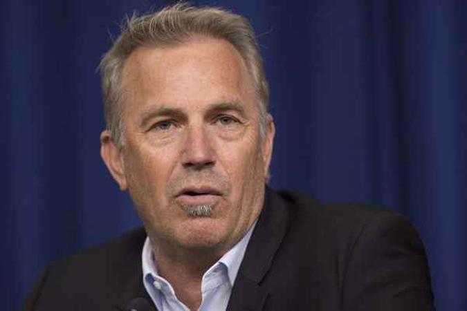 Kevin Costner já ganhou seis Framboesas de Ouro(foto: AFP / SAUL LOEB) Kevin Costner já ganhou seis Framboesas de Ouro(foto: AFP / SAUL LOEB)