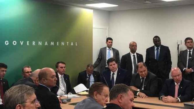 Reunião da bancada do MDB com o presidente eleito Jair Bolsonaro(foto: Divulgação) Reunião da bancada do MDB com o presidente eleito Jair Bolsonaro(foto: Divulgação)