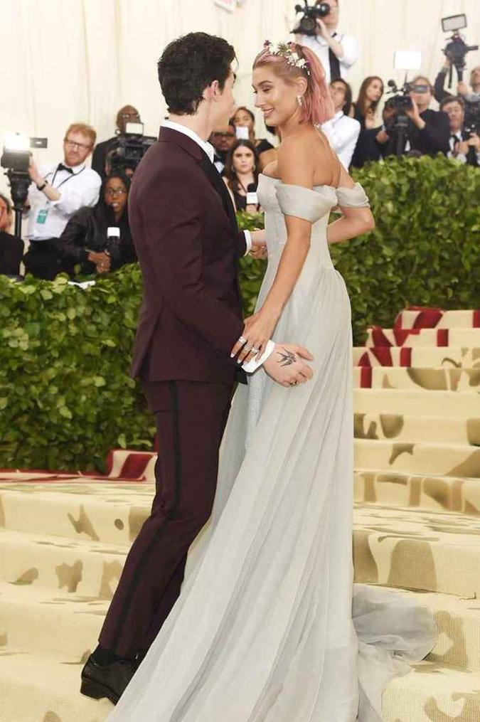 Shawn Mendes tem 19 anos e Hailey Baldwin, 21(foto: Getty Images) Shawn Mendes tem 19 anos e Hailey Baldwin, 21(foto: Getty Images)
