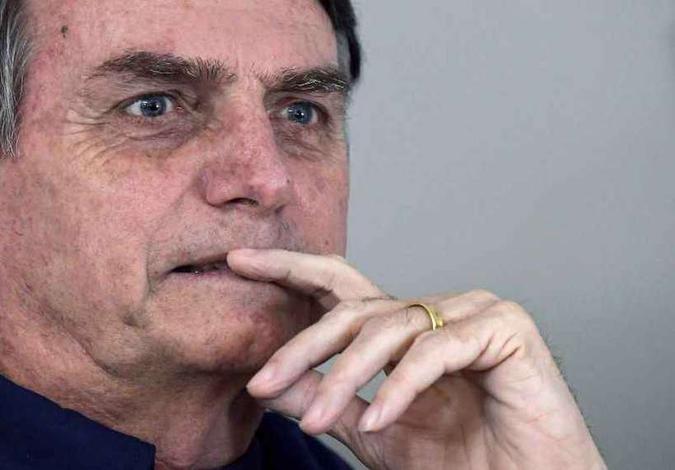O presidente eleito Jair Bolsonaro disse que a maior preocupação da pasta é o desemprego (foto: Carl de Souza/AFP) O presidente eleito Jair Bolsonaro disse que a maior preocupação da pasta é o desemprego (foto: Carl de Souza/AFP)