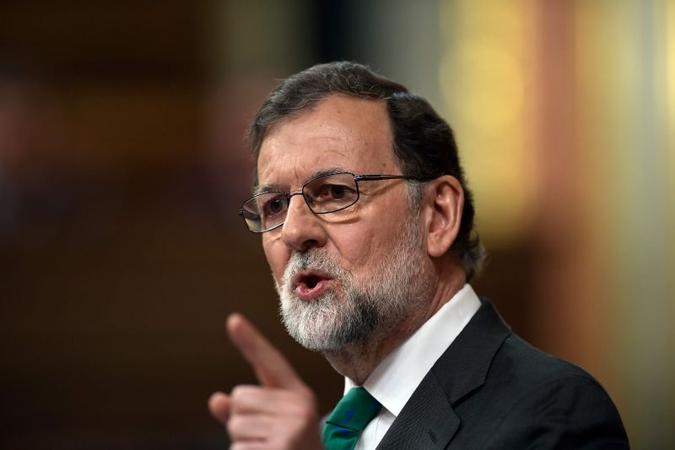 O primeiro-ministro espanhol Mariano Rajoy foi derrubado em uma moção de censura(foto: Oscar Del Pozo/AFP) O primeiro-ministro espanhol Mariano Rajoy foi derrubado em uma moção de censura(foto: Oscar Del Pozo/AFP)