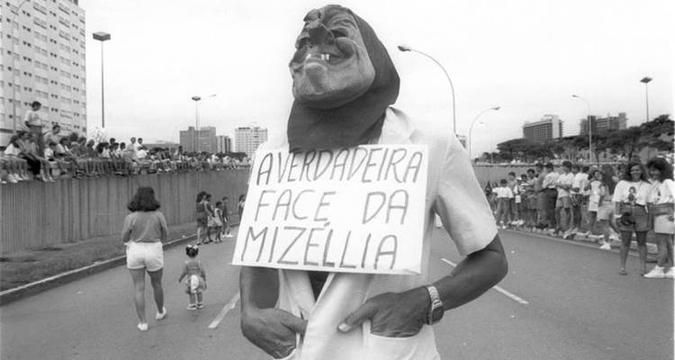 O Pacotão ocupou as ruas na primeira vez com ajuda da então escola Unidos do Cruzeiro(foto: Jefferson Pinheiro/CB/D.A Press - 10/2/91) O Pacotão ocupou as ruas na primeira vez com ajuda da então escola Unidos do Cruzeiro(foto: Jefferson Pinheiro/CB/D.A Press - 10/2/91)