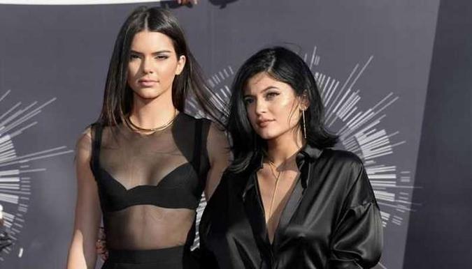 Jenner e Kylie prometem ser as grandes rainhas dos reality shows em 2015(foto: REUTERS/Kevork Djjavascript:mudarAba('geral');ocultarDivs();ansezian) Jenner e Kylie prometem ser as grandes rainhas dos reality shows em 2015(foto: REUTERS/Kevork Djjavascript:mudarAba('geral');ocultarDivs();ansezian)