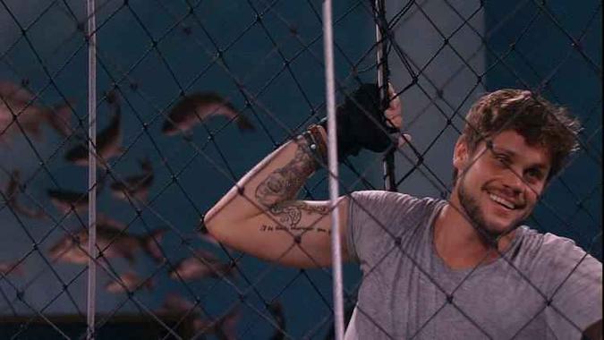 Breno faz revelações durante a prova do líder desta quinta-feira (8/2)(foto: TV Globo/Reprodução) Breno faz revelações durante a prova do líder desta quinta-feira (8/2)(foto: TV Globo/Reprodução)