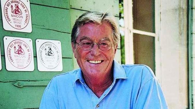 O britânico escreveu o best-seller 'Um ano na Provence'(foto: Reprodução/Internet) O britânico escreveu o best-seller 'Um ano na Provence'(foto: Reprodução/Internet)